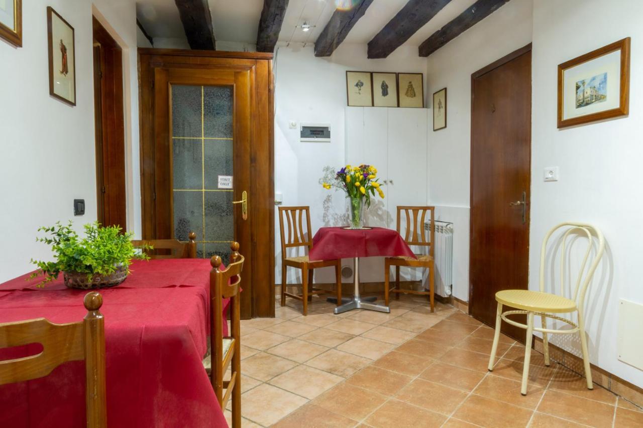 Art Dreams Apartment Teatro Italia เวนิส ภายนอก รูปภาพ